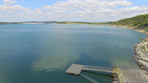 Hacienda Lake Lodge Home image 17